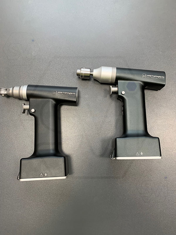 Mini canulated drill